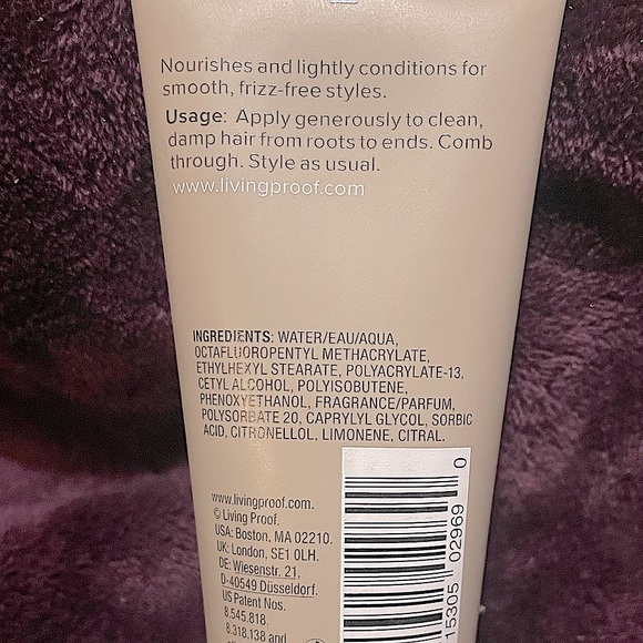 Living Proof No Frizz Nourishing Styling Cream 2oz - Picture 2 of 6